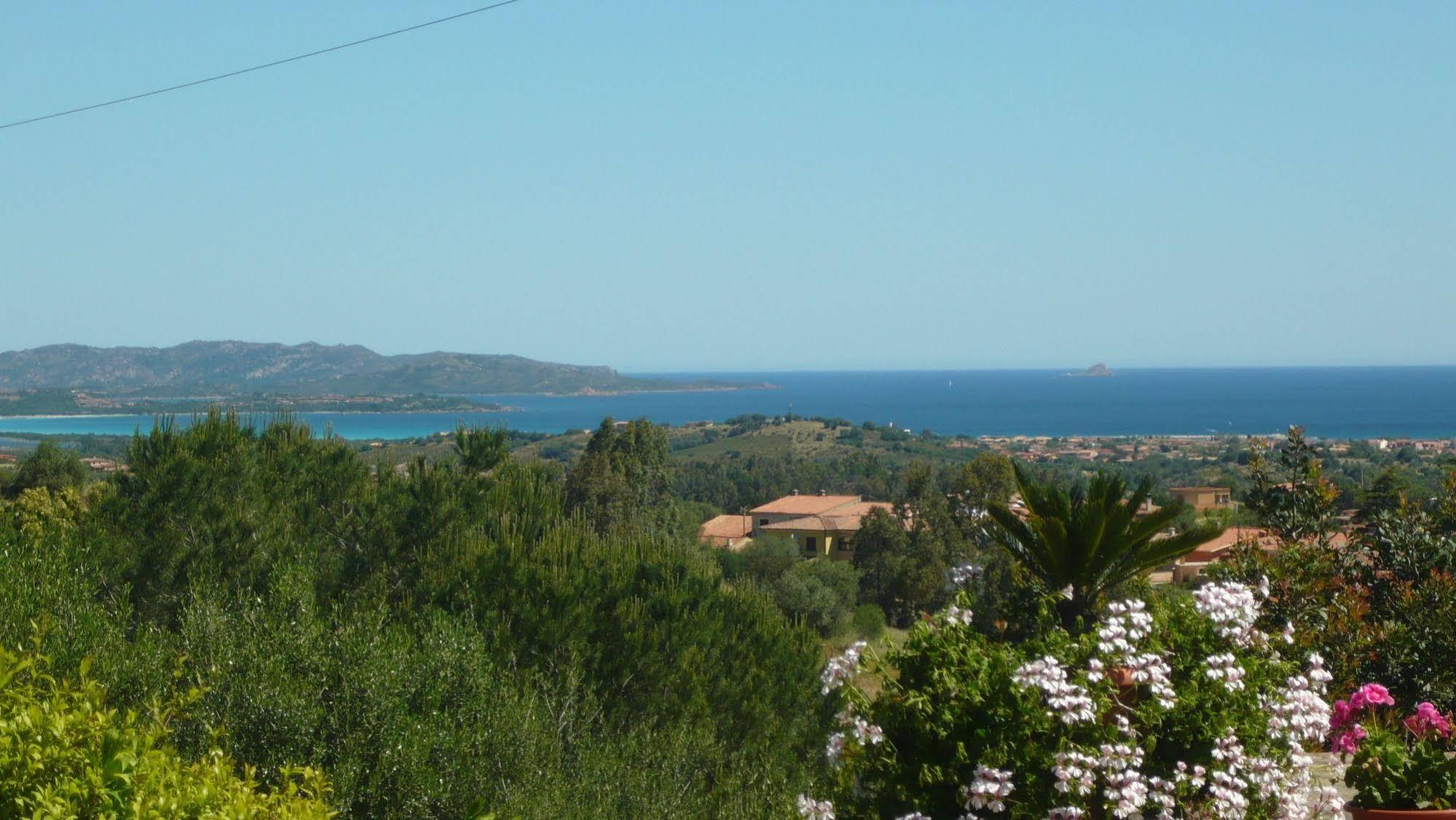 Li Muntigeddi San Teodoro (Sardinia)
