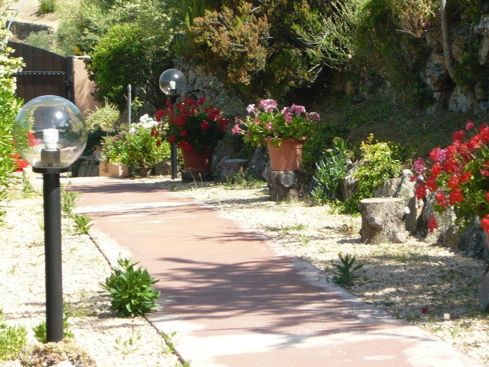 Maison d'hôtes Li Muntigeddi 3*
